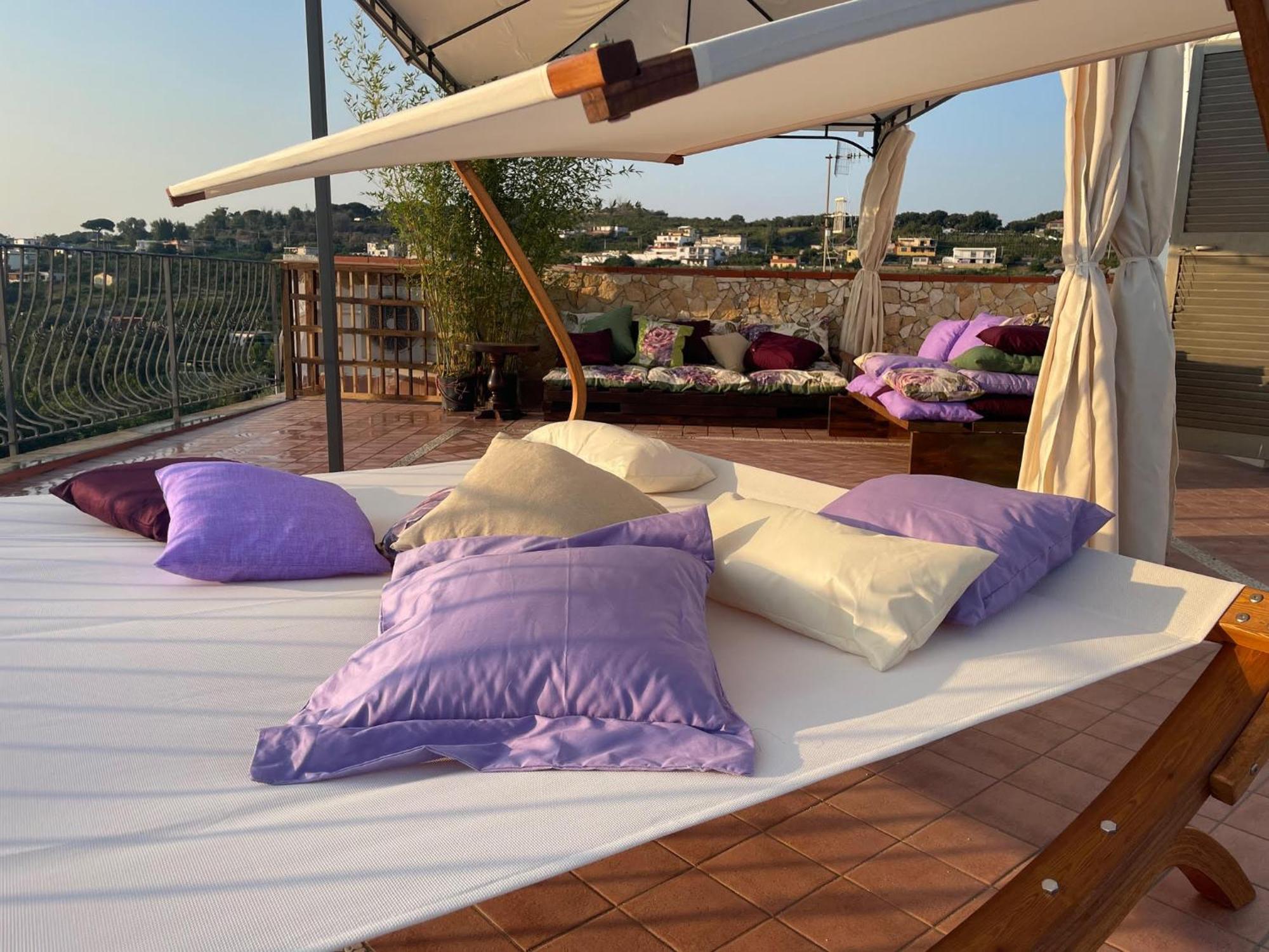 Domus Parva - Villa Con Bio-Piscina, Spa Privata E Appartamenti Panoramici Баколи Екстериор снимка